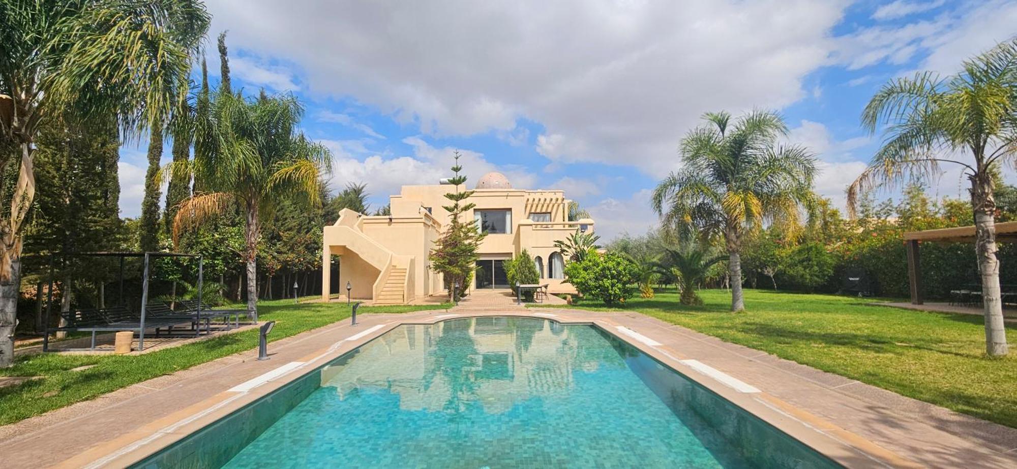 Splendide De Luxe Privatisee Avec Cuisiniere - Piscine Chauffee - Jacuzzi & Hammam Marrakesch